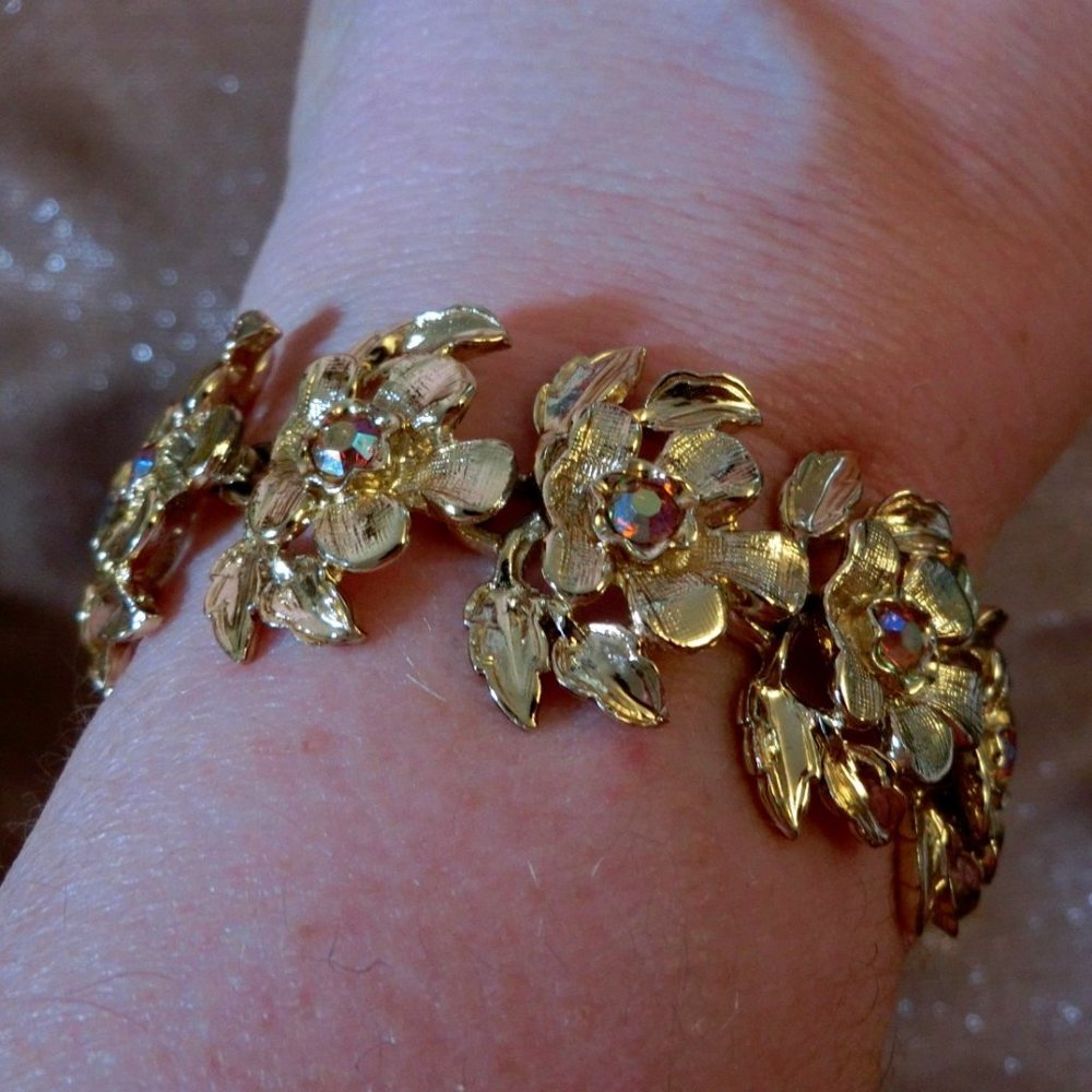 1958 Judy Lee Demi-Parure- RARE! Neckl. & Brace.